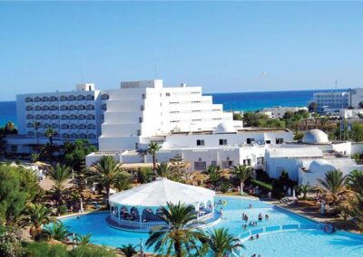 Cooee Club President 4*