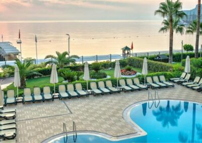 GOLDEN LOTUS HOTEL ****